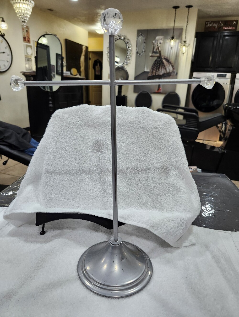 T-bar Style Standing Rack - Picture 2 of 2